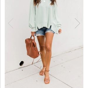 Pink Lily- Waffle Knit Blouse,color sage, SIZE L